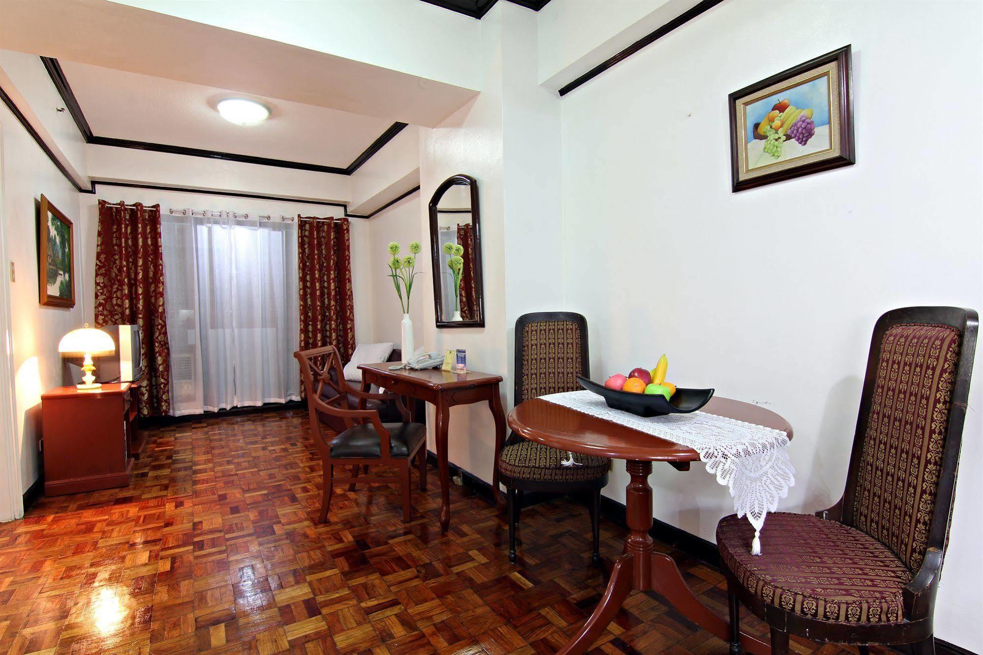 Mpt Suites Makati City Exterior foto