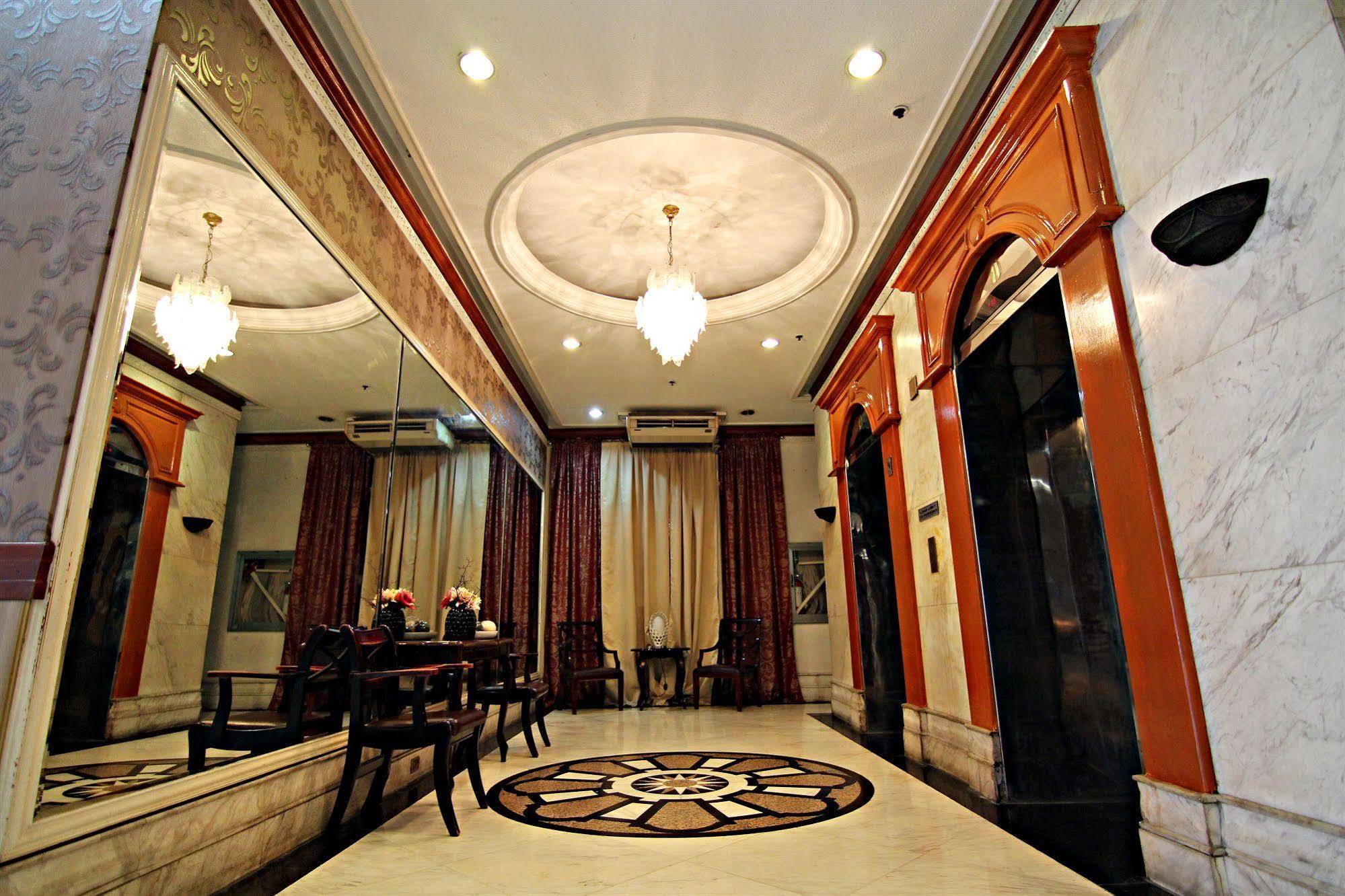 Mpt Suites Makati City Exterior foto